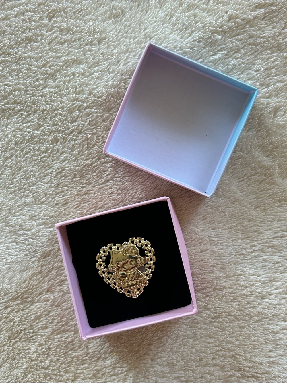 Hello Kitty Gold Plated ring